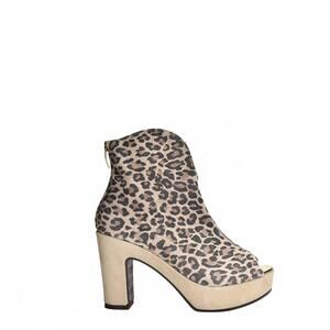 NEW CORDANI women's tabbi peep-toe bootie in ivory cheetah